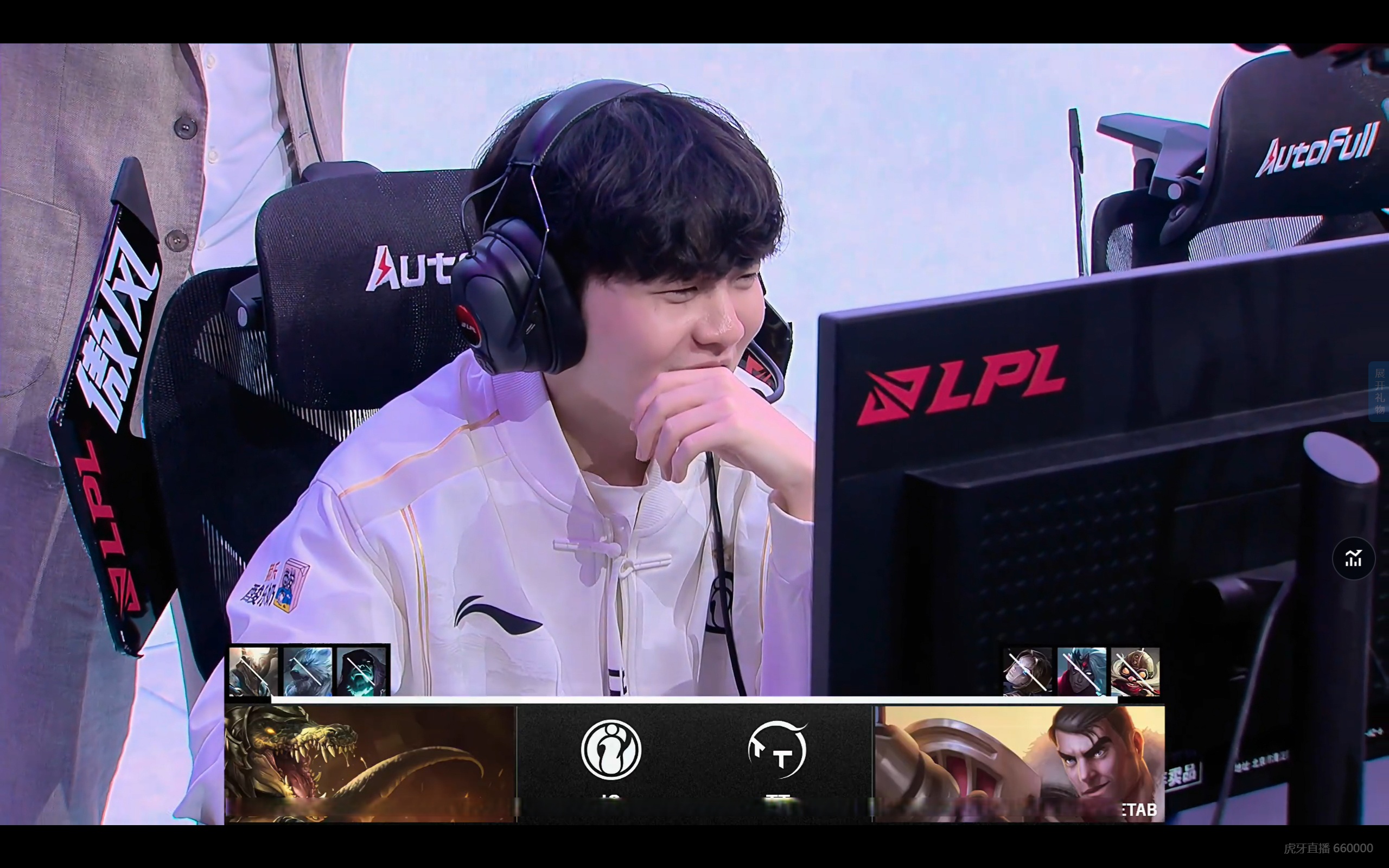 关于MAD横扫HLE，Xiaohu打出惊人五杀强强对话成都决赛之夜，点燃全场激情的信息