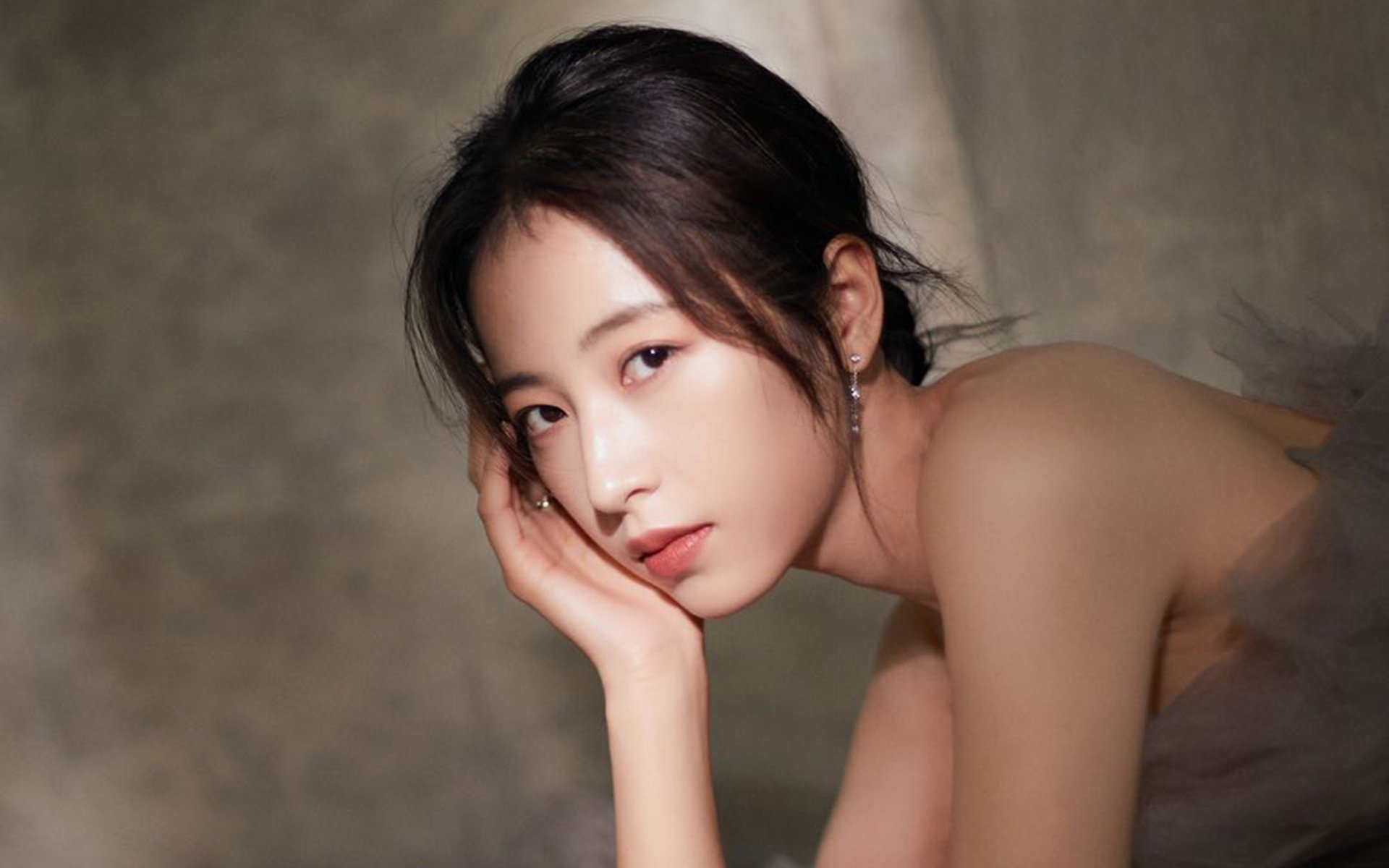 开云体育在线-拉文38分诠释何为巨星本色！灰熊加时鏖战力克快船，一战点燃季后赛预演